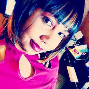 Meet your Posher, Victoria